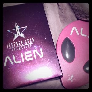 Jeffree Star Alien Palette